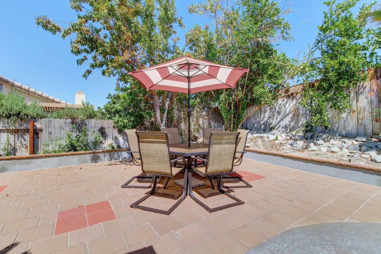 Buttercup Delight Permit# 106,312 Villa Bermuda Dunes Exterior photo