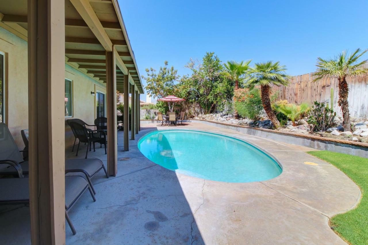 Buttercup Delight Permit# 106,312 Villa Bermuda Dunes Exterior photo